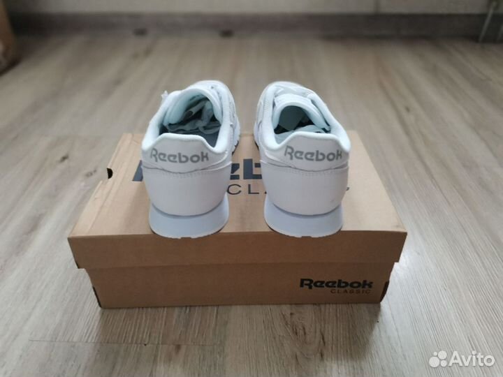 Кроссовки reebok classic leather