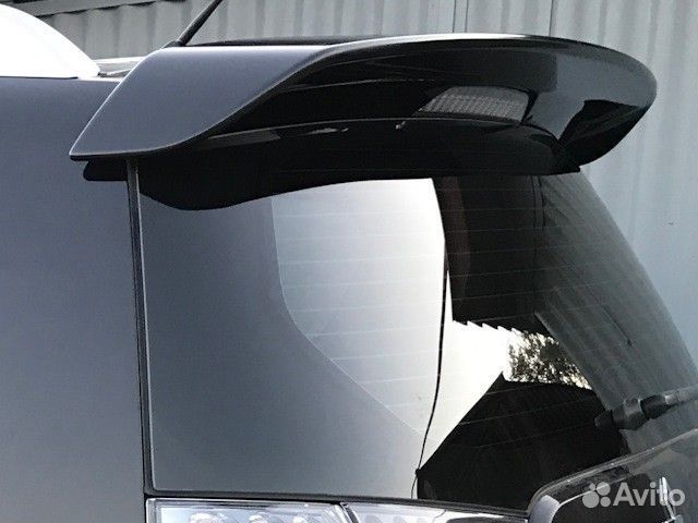 Спойлер багажника на Mitsubishi outlander xl