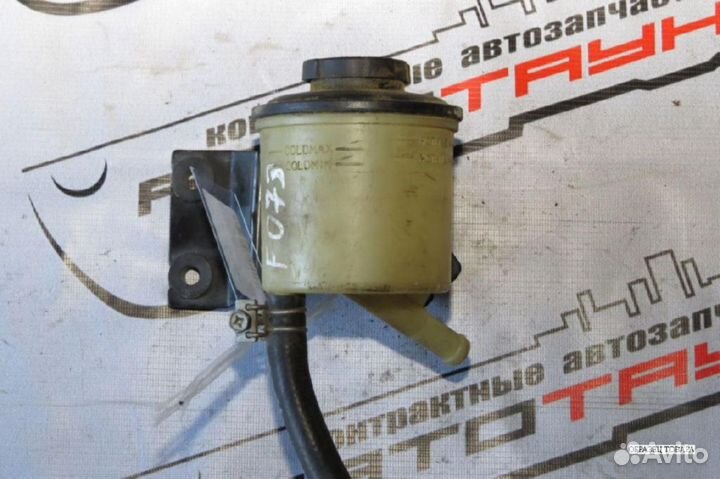 Бачок гур nissan. presea primera pulsar R'nessa su