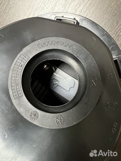 Лючок топливного бака Jeep