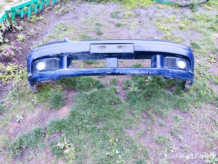 Продам передний бампер subaru legacy