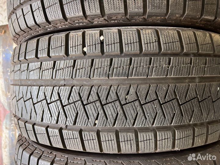 Pirelli Ice Asimmetrico 235/55 R18 100Q