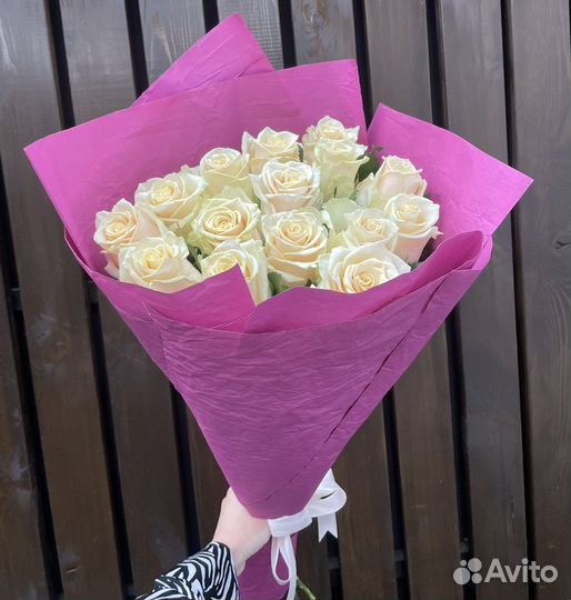 Розы оптом букет цветов 15 21 31 51 71 101