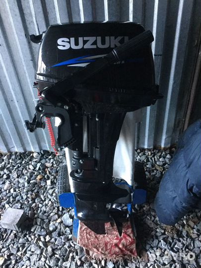 Suzuki 15