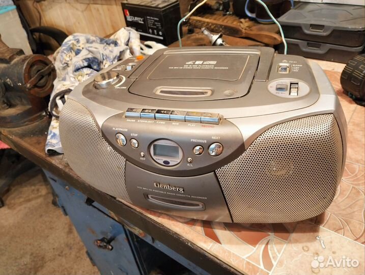 Музыкальный центр