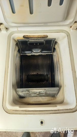 Стиральная машина с вертикальной загрузкой