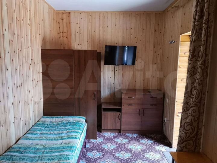 Комната 12 м², 2/2 эт.
