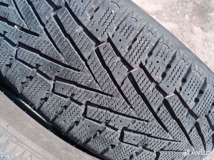 Roadstone Winguard WinSpike SUV 245/60 R18 105T