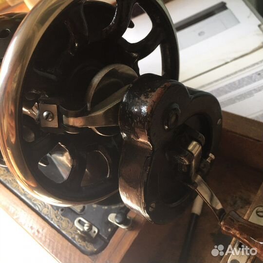 Швейная машина Подольск ручная