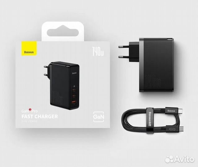 Зарядное устройство Baseus Gan 140W. Новое