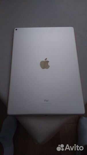 iPad Pro 12,9 2015 LTE (c SIM)