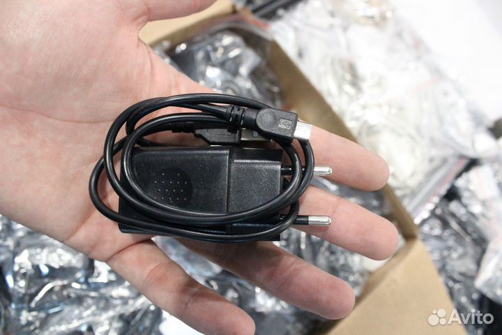 Зарядка для телефона micro usb