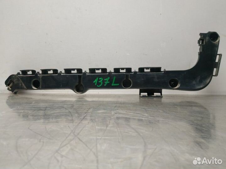 Кронштейн бампера задний левый Jeep Grand Cherokee