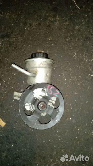 Гидроусилитель на toyota vitz SCP10 1SZ-FE