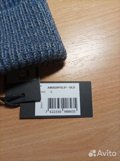 Шапка Guess оригинал новая