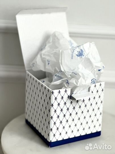 Подарочная коробка императорский фарфор