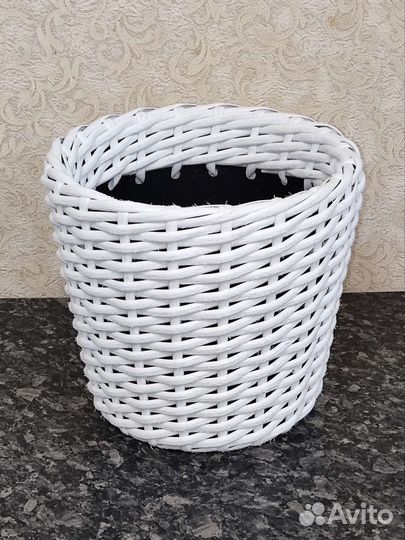 Кашпо из ротанга