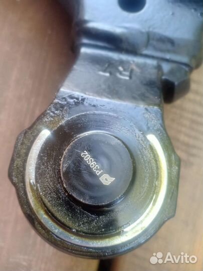 Prado 120 рычаги нижние левый, правый (комплект)