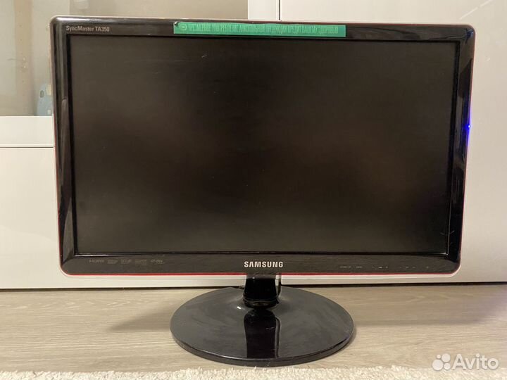 Монитор Samsung