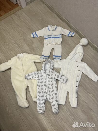 Комплект вещей детский