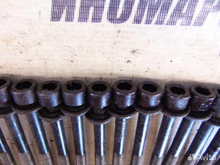 Болт головки блока для Nissan Murano 1 2002-2008