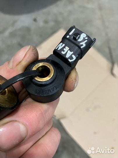 Датчик детонации 0261231173 Porsche Cayenne 958