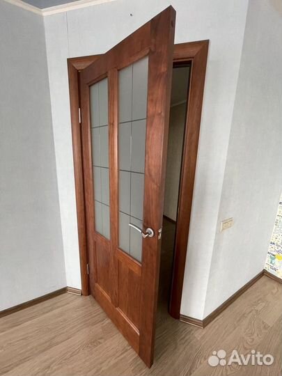 Двери межкомнатные с коробкой