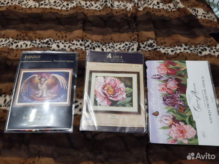 Наборы для вышивки крестом