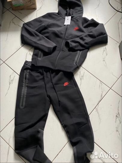 Спортивный костюм мужской nike tech fleece