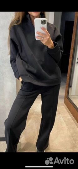 Спортивный костюм женский