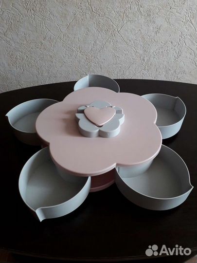 Креативная поворотная коробка