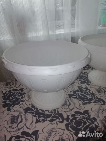 Вазоны, горшки, кашпо для цветов