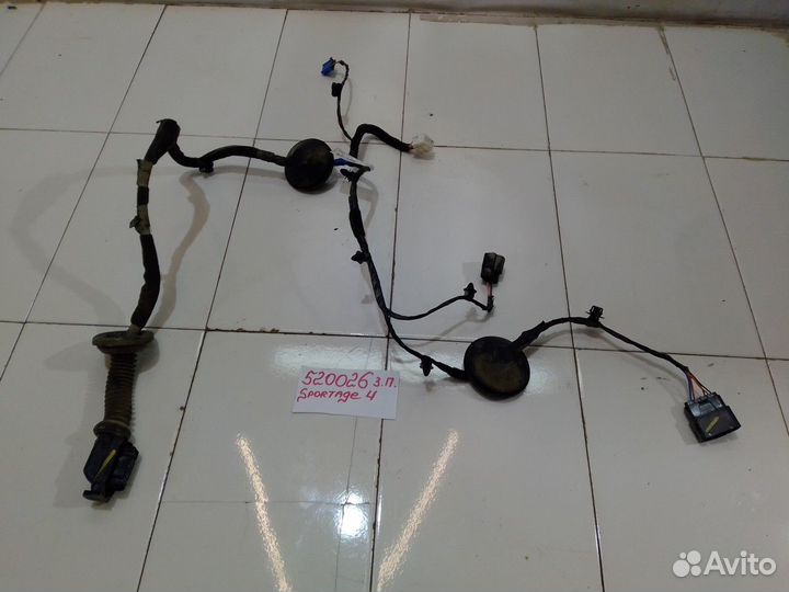 Электропроводка двери задняя правая (Kia Sportage)