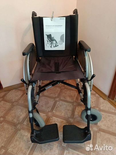 Инвалидная коляска новая