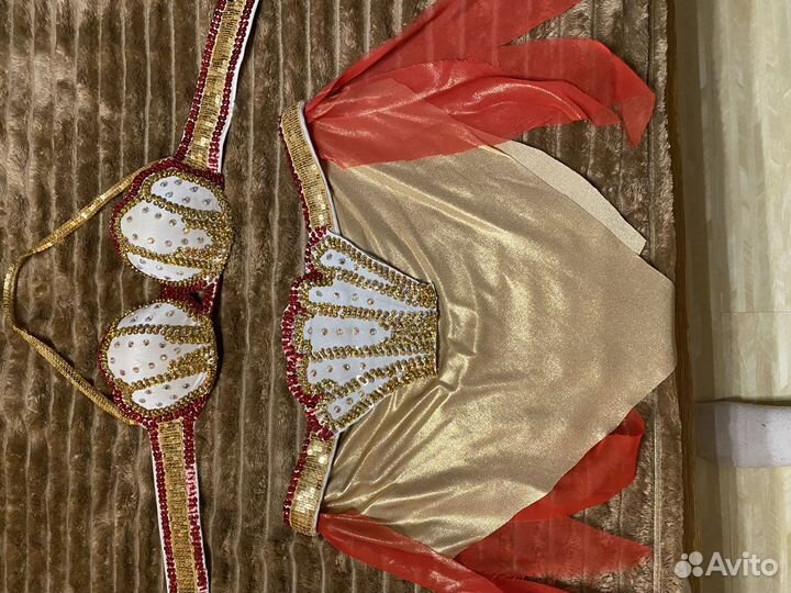 Продаю восточный костюм для танцев