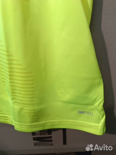 Спортивная футболка Puma только хл