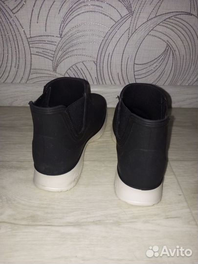 Резиновые сапоги ботинки