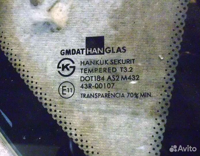 Стекло кузова неподвижное Chevrolet Aveo T200 Хэтч