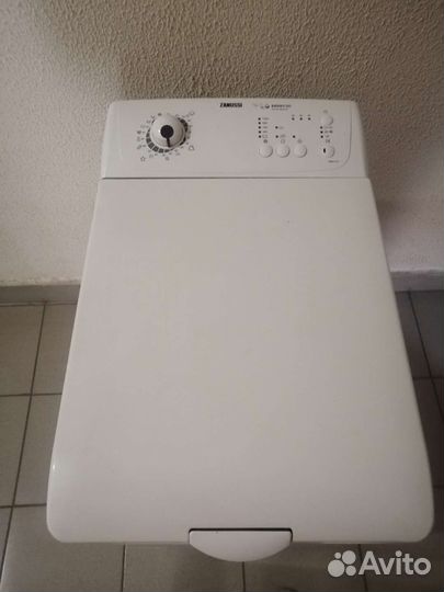 Стиральная машина с вертикальной загрузкой