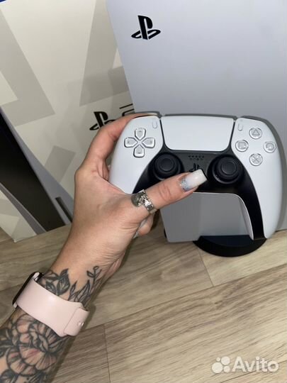 Sony PlayStation 5 (CFI-1216A) 825 гб SSD, белый