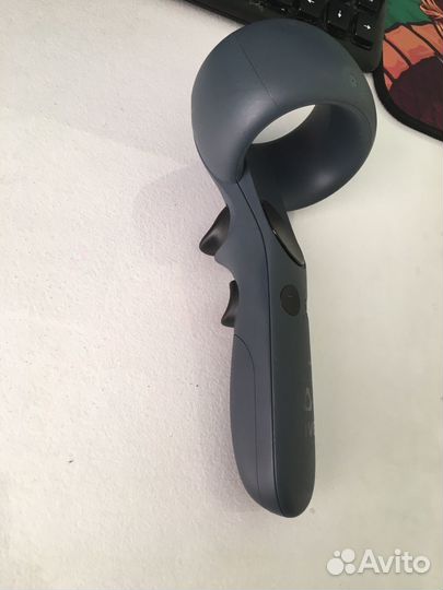 Контроллер HTC vive Focus Plus