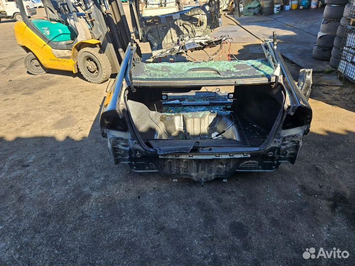 Задняя часть Honda civic 4D