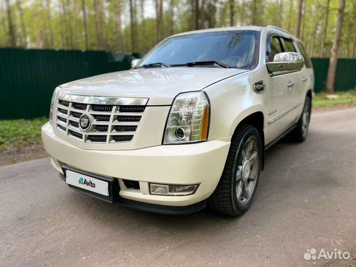 Cadillac Escalade 2011