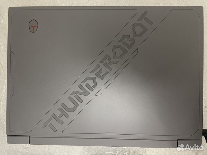 ThundeRobot 911 X Wild Hunter G2 L