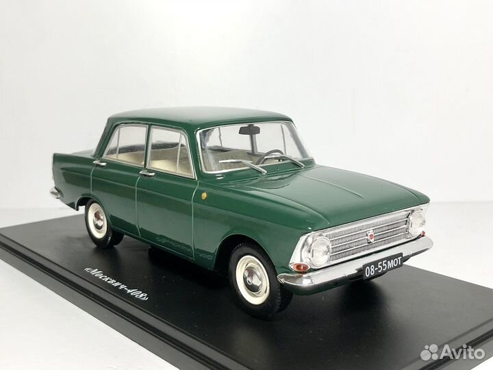Модель автомобиля Москвич 408 1/24 лса