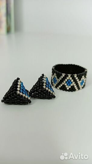 Комплект украшений из японского бисера