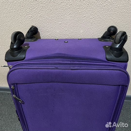 Чемодан на колесах