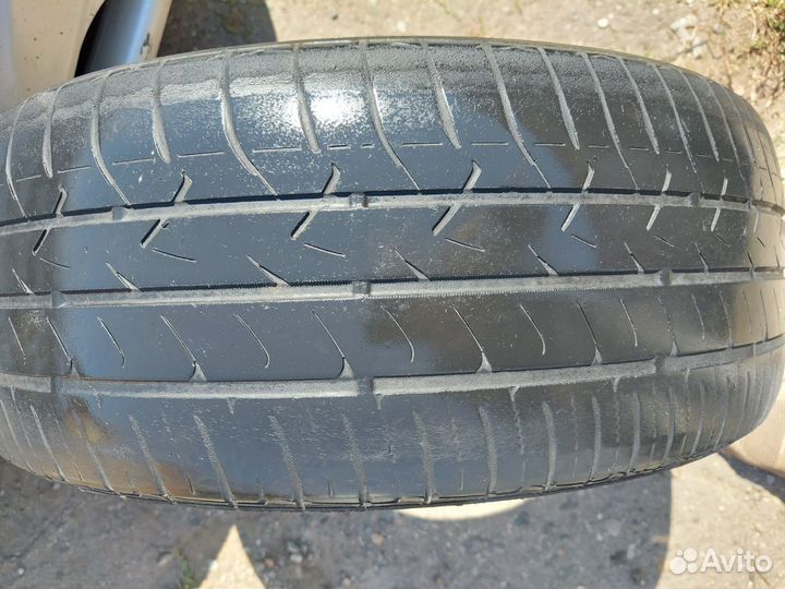 Toyo Tranpath MPZ 215/55 R17 94V