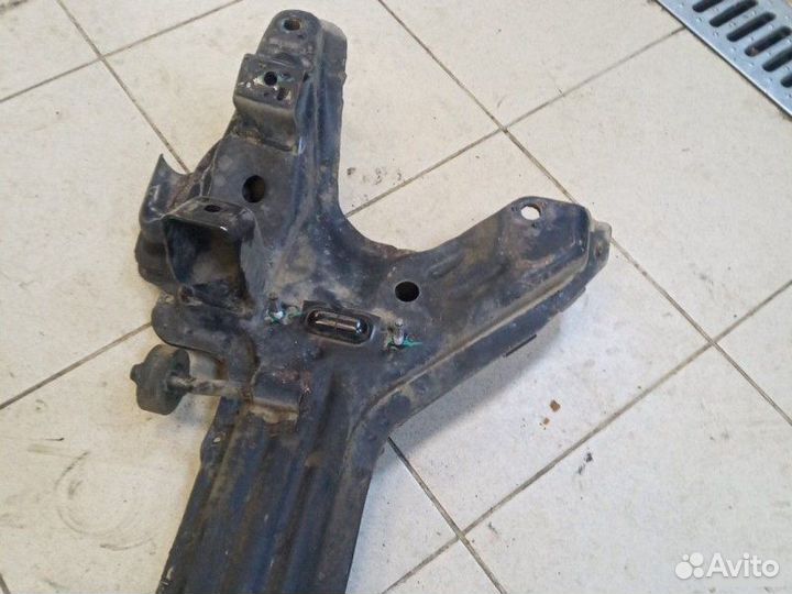 Подрамник передний Chery Very A13 SQR477