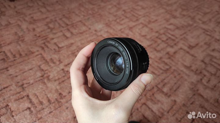 Зеркальный фотоаппарат